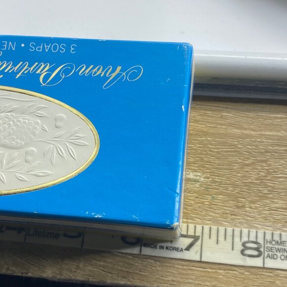 Vtg Avon Partridge & Pear Soaps 3-Pack 2 Oz Each Original Decorative Box New NOS - Picture 4 of 6